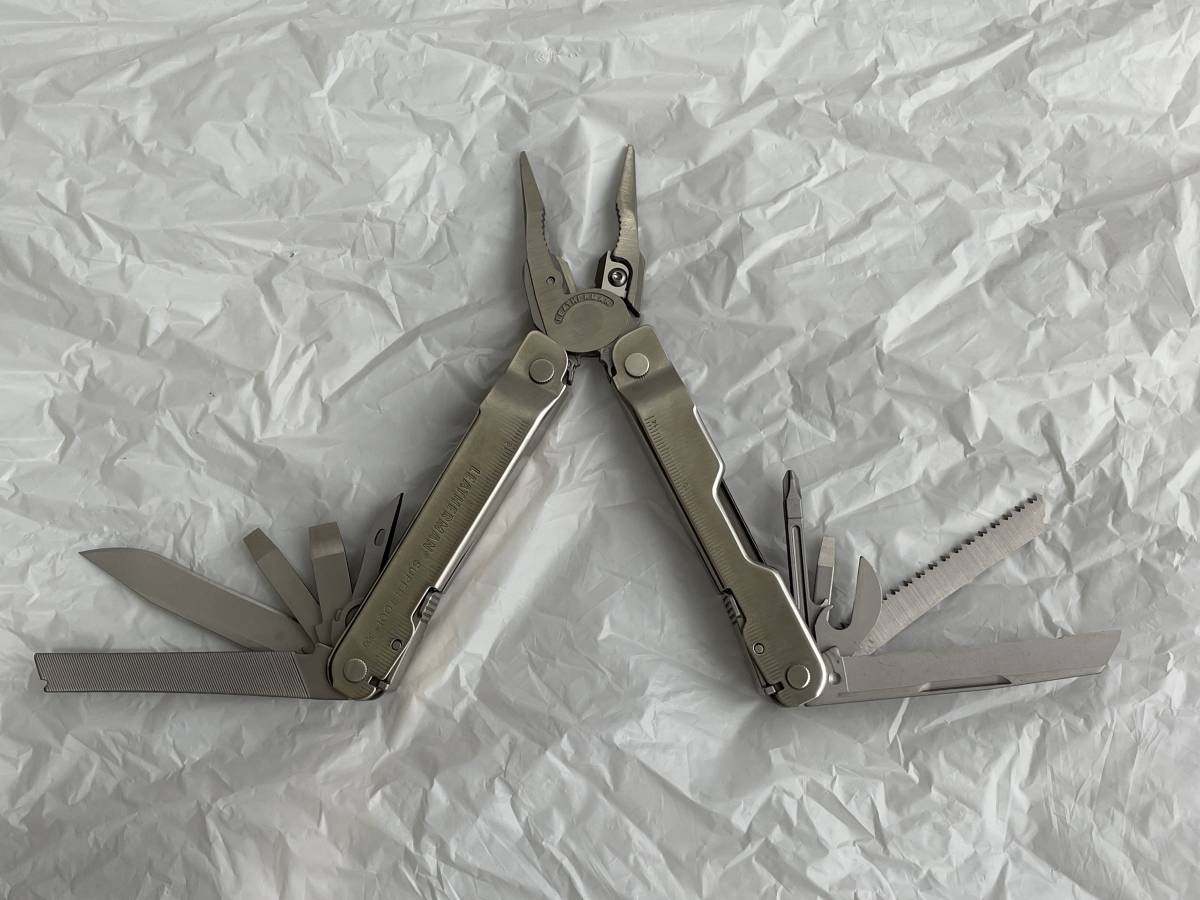 ★新品未使用！LEATHERMAN SUPERTOOL300／レザーマン スーパーツール300_画像4