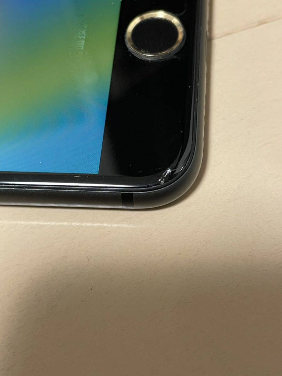 【ジャンク品】Apple iPhone8 SIMロック解除 SIMフリー スペースグレイの画像4