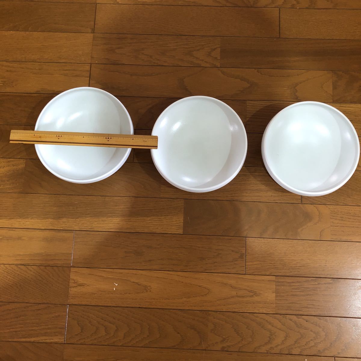 白磁 中鉢 3皿 陶芸家 長谷川勇 作白磁|売買されたオークション情報