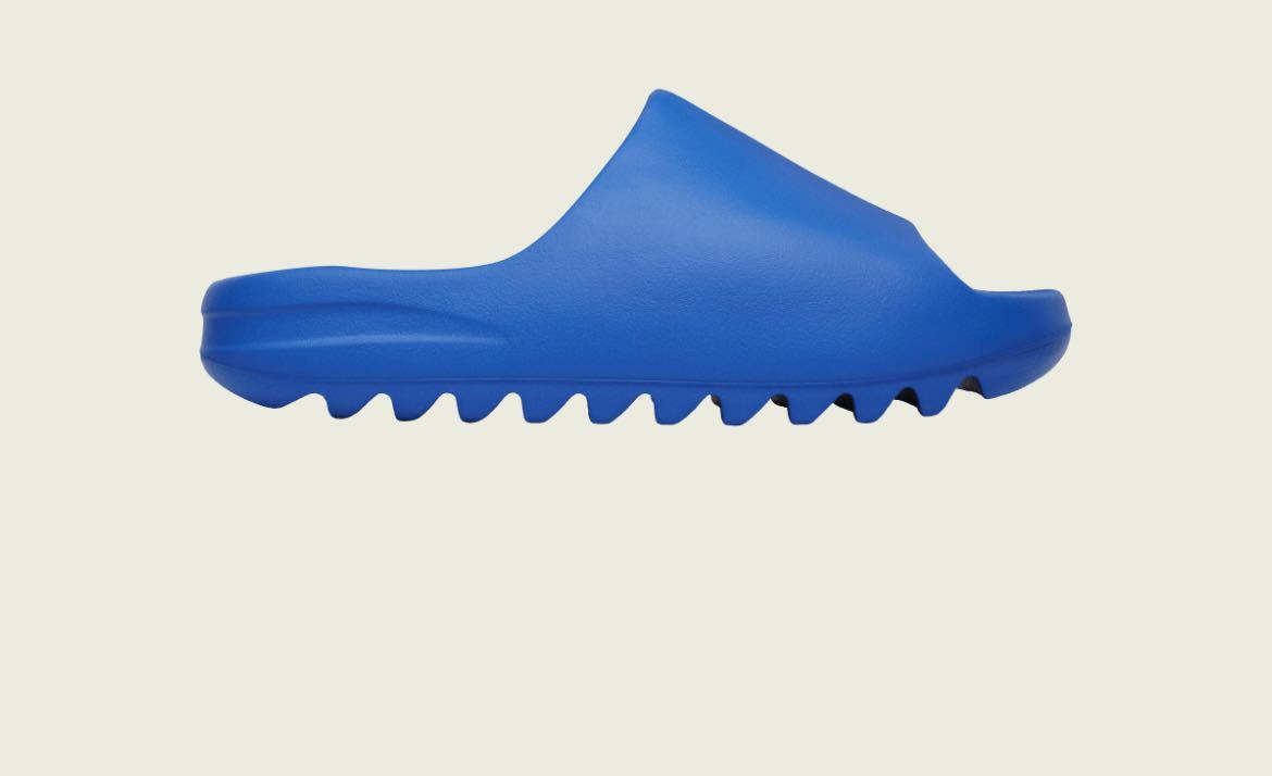 50%OFF! ADIDAS YEEZY SLIDE 28.5cm AZURE イージースライド