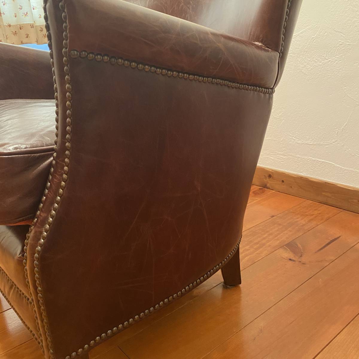 美品】ハロ HALO プロフェッサーアームチェア PROFESSOR CHAIR 牛本革