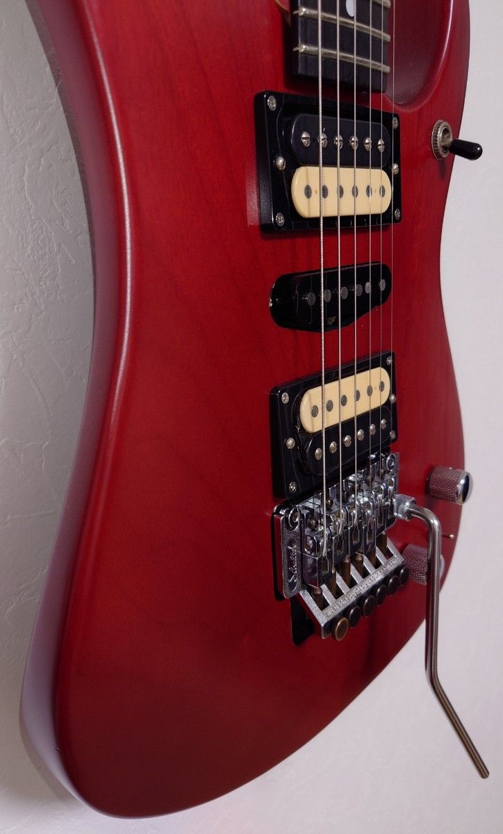 美品希少】Washburn N4 改 パデューク風 DiMarzio 換装 ヌーノ 美品希少】Washburn N4 改 パデューク風 DiMarzio 換装 ヌーノ