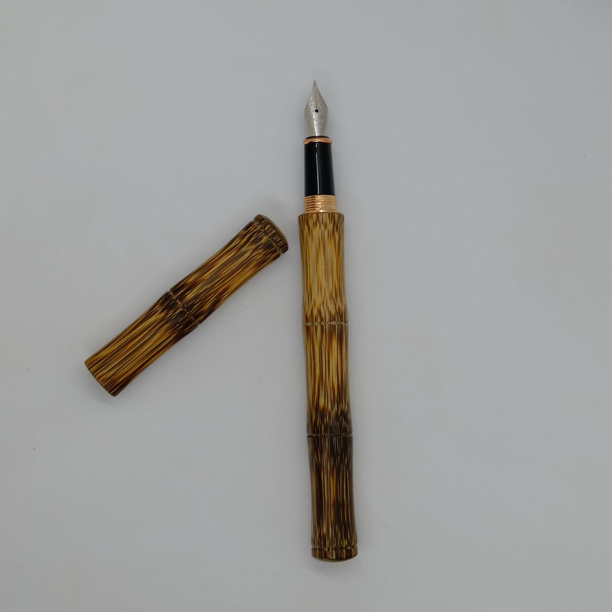 竹軸☆高級竹材極美品☆ 手作り万年筆 金糸竹(竹材)F 木軸万年筆