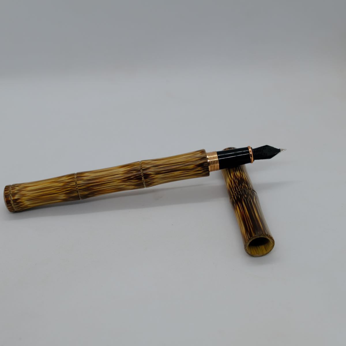 竹軸☆高級竹材極美品☆ 手作り万年筆 金糸竹(竹材)F 木軸万年筆