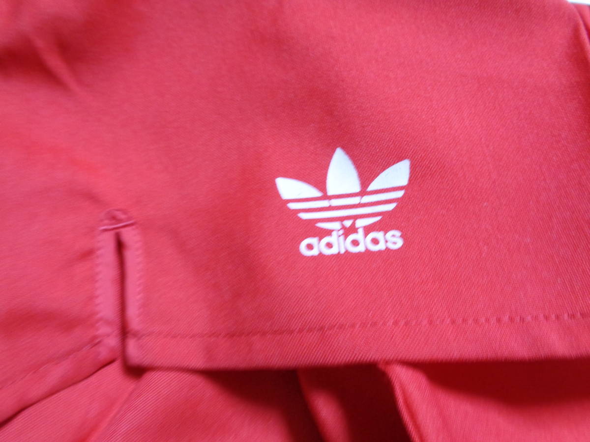 M 　赤　ADP-9A　ビンテージ　アディダス　vintage adidas　８０ｓ　短パン　ショートパンツ　デサント　昭和レトロ　未使用ゴムゆるい。_画像4