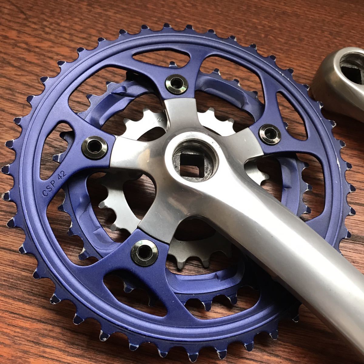 スギノ CODA トリプルクランク PCD94/58 キャノンデール スギノ CODA トリプルクランク PCD94/58 キャノンデール