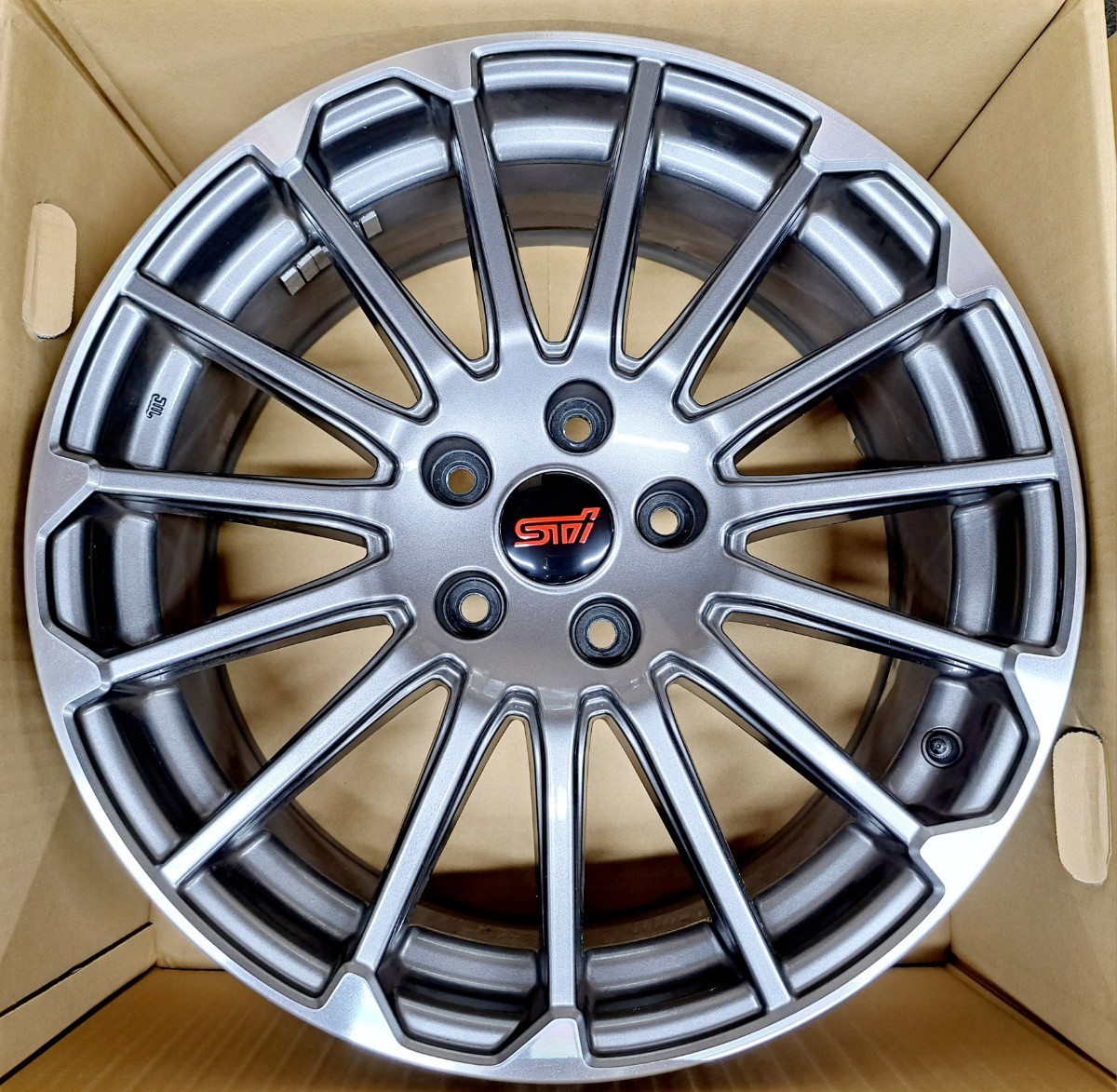 美品】スバル レヴォーグ STI スポーツ 純正 ホイール 4本 7.5J 114.3