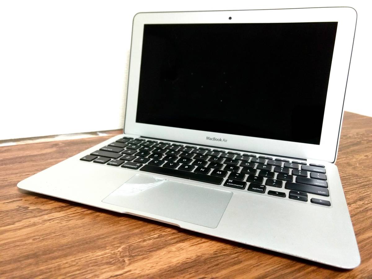 APPLE MacBook Air 2015 11インチ MJVM2J/A-