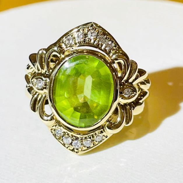 SALE】 ☆K18 ペリドット5.80ct&ダイヤ付きデザインリング