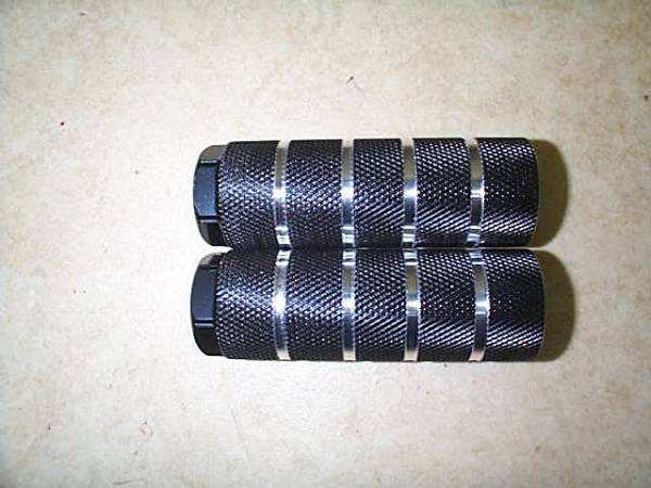 BMX чёрный aluminium колок Φ38mm ступица ось винт порез . модель 2 шт 