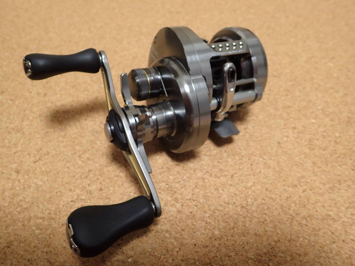 SHIMANO シマノ 17 カルカッタコンクエスト BFS HG 右(品)アベイル