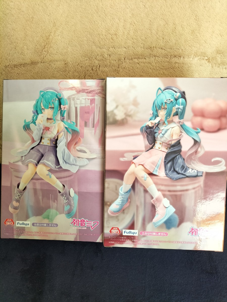 初音ミク　ぬーどるストッパーフィギュア　恋するセーラー服　初期とパープル　さくらしおり　美少女　一番　リラックス　_画像3