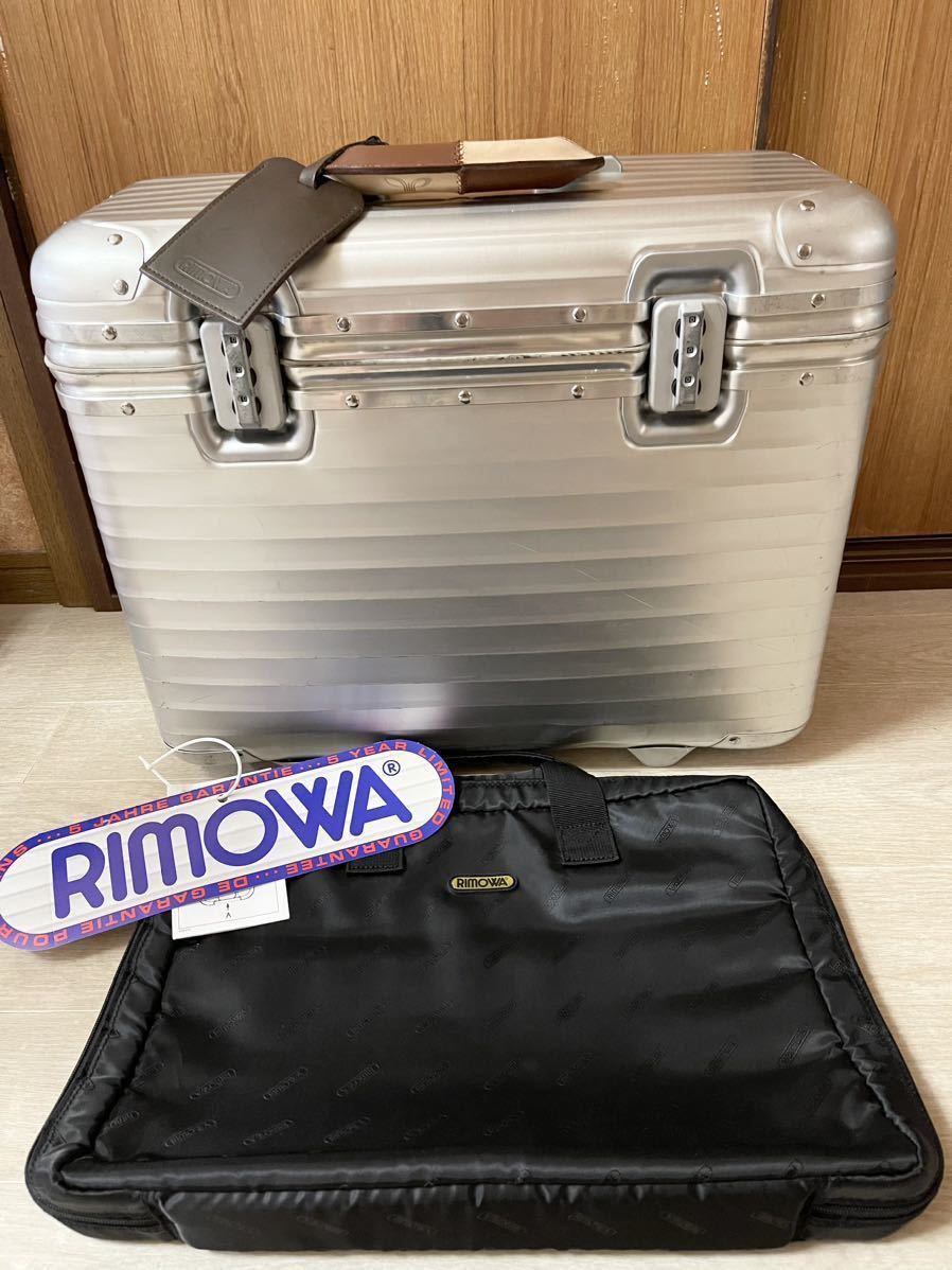 正規品 希少!RIMOWA リモワ PILOT パイロット トパーズ トローリー 2