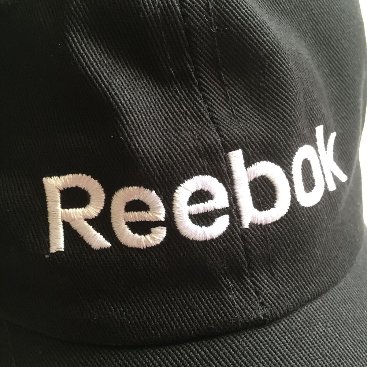 帽子キャップ Reebok ロゴ刺繍 人気 ブラック