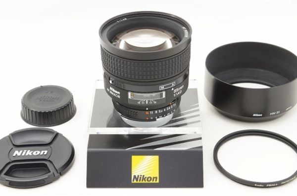 最低価格の F1.4 85mm Nikkor AF Ai ニコン Nikon ☆極上美品☆ D