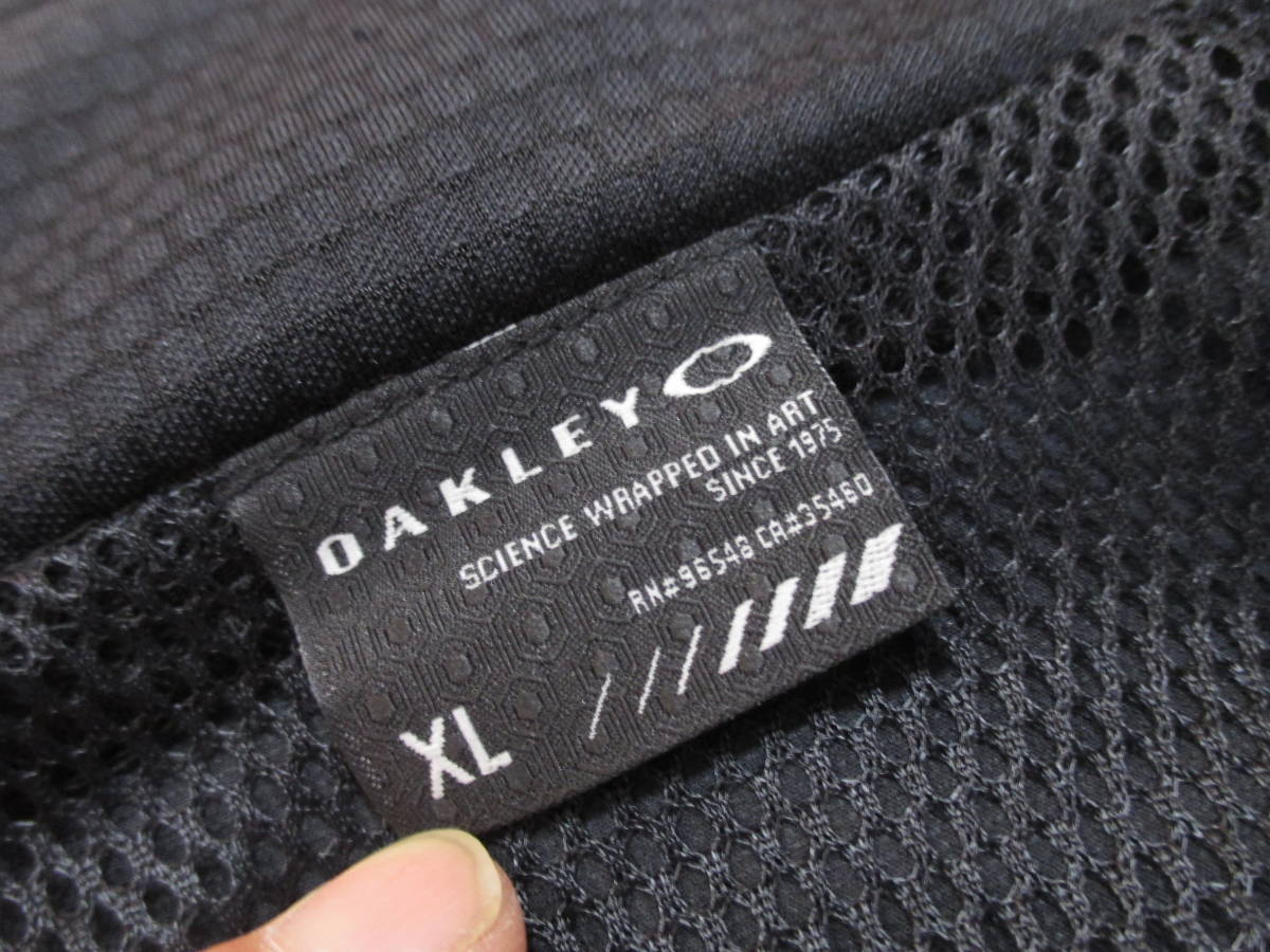 [OAKLEY] Oacley *2014 year of model / lining mesh training jacket windbreaker 411903JP*XL