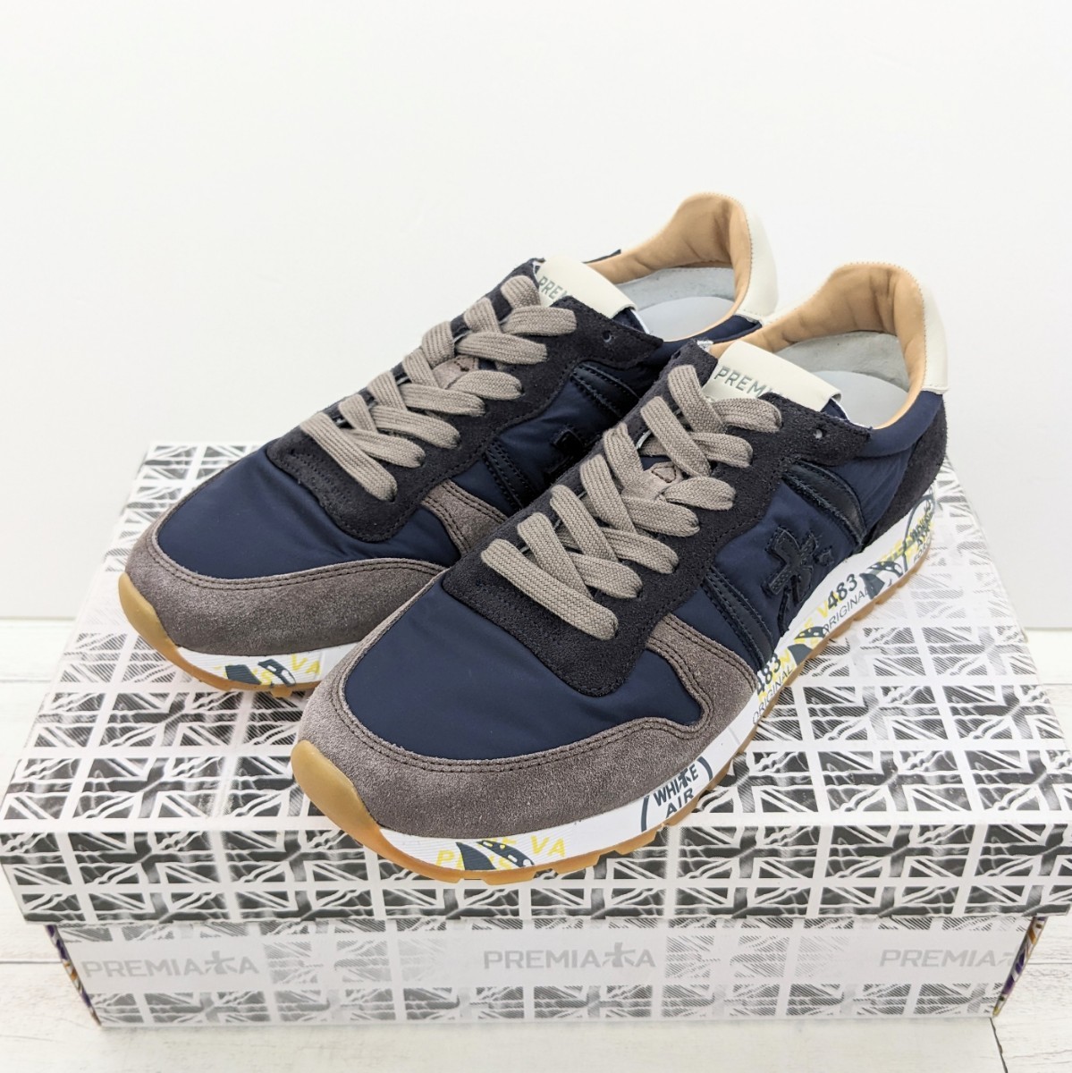 Yahoo!オークション - 未使用品 PREMIATA WHITE プレミアータ ホワ...
