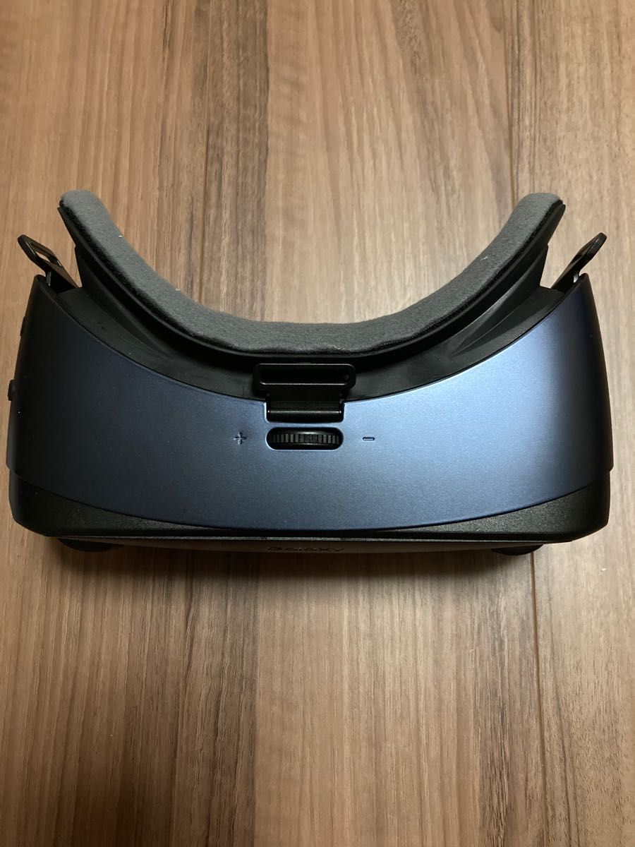 Galaxy Gear  VR  SM-R323  oculus