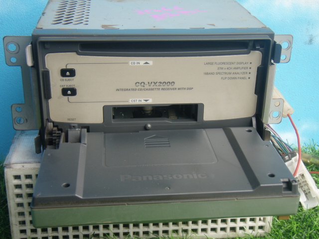 ★　社外　オーディオ　CQ-VX2000D　CD　カセット　テープデッキ　22322JJ_画像3