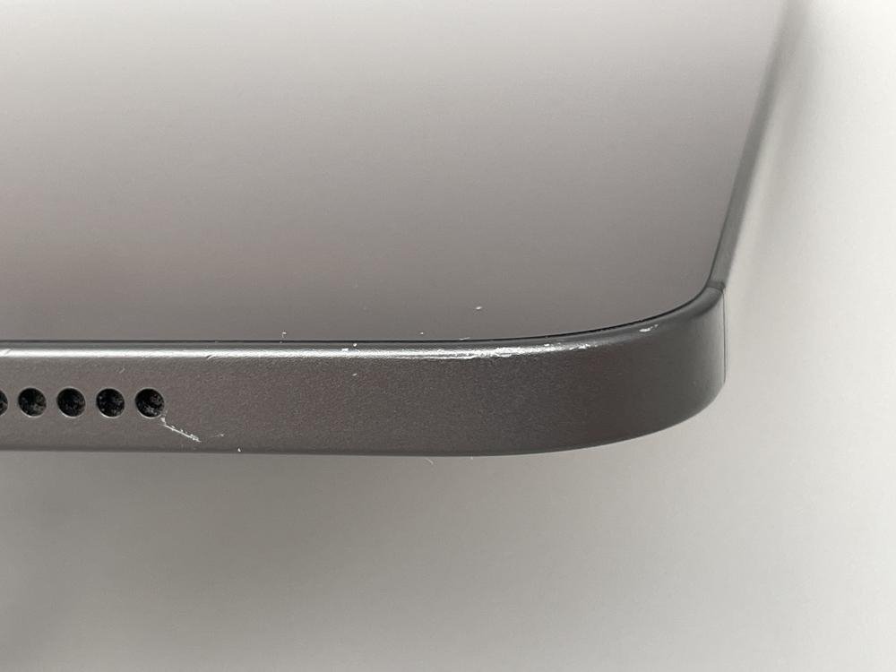 K226【ジャンク品】 iPad PRO 11インチ 第2世代 256GB Apple 国内版SIM
