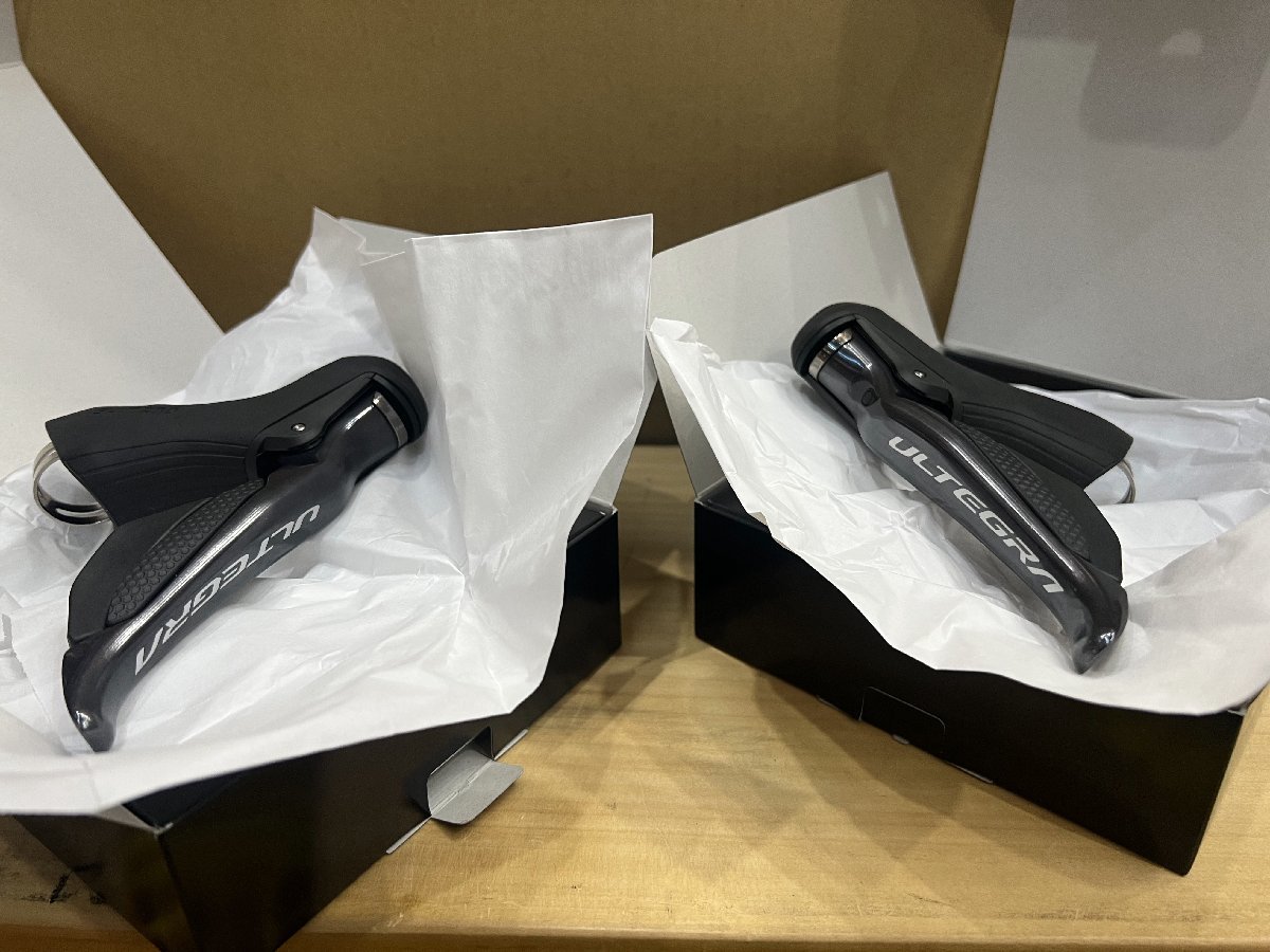 新品未使用】SHIMANO シマノ ST-R8070 ULTEGRA アルテグラ 電動 Di2