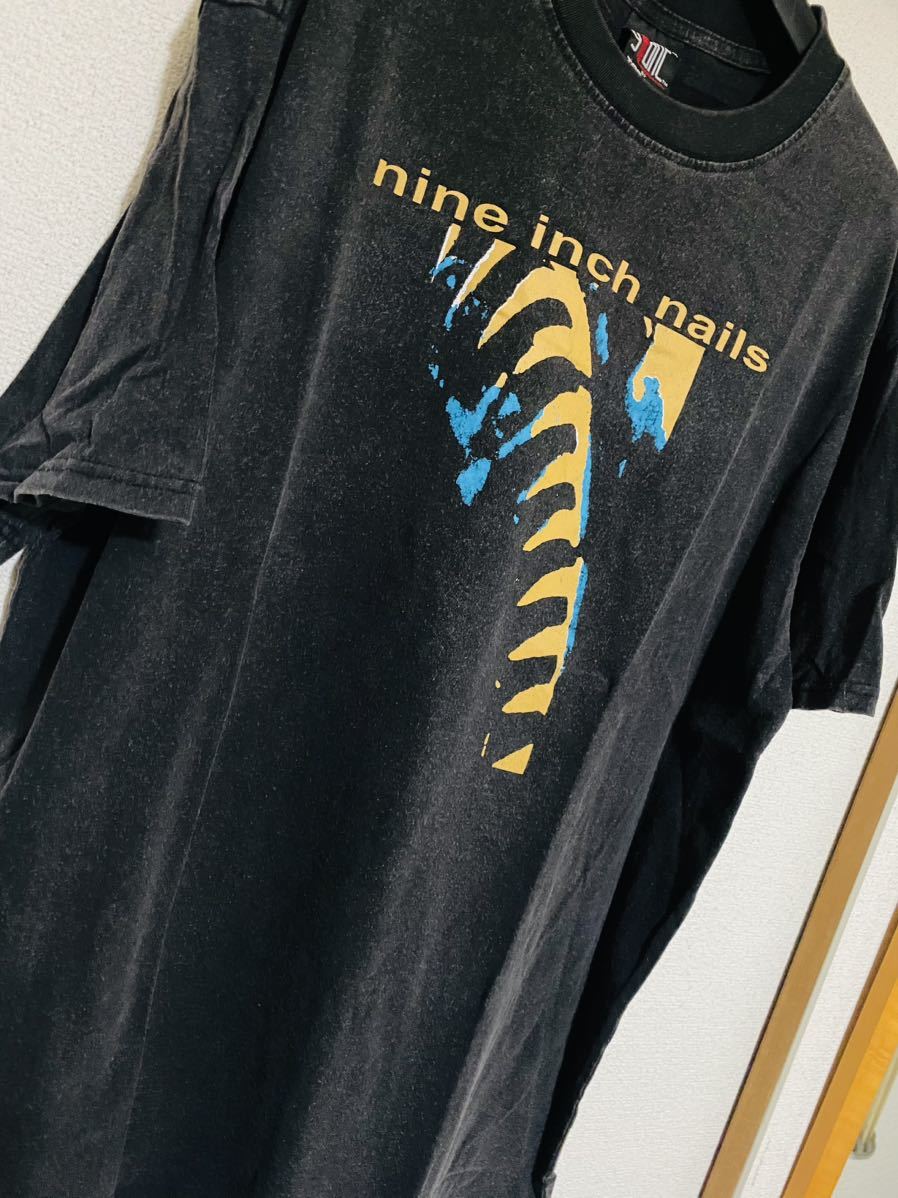 ナインインチネイルズ nine inch nails Tシャツ GIANT 製 XL ナインインチネイルズ nine inch nails Tシャツ GIANT 製 XL