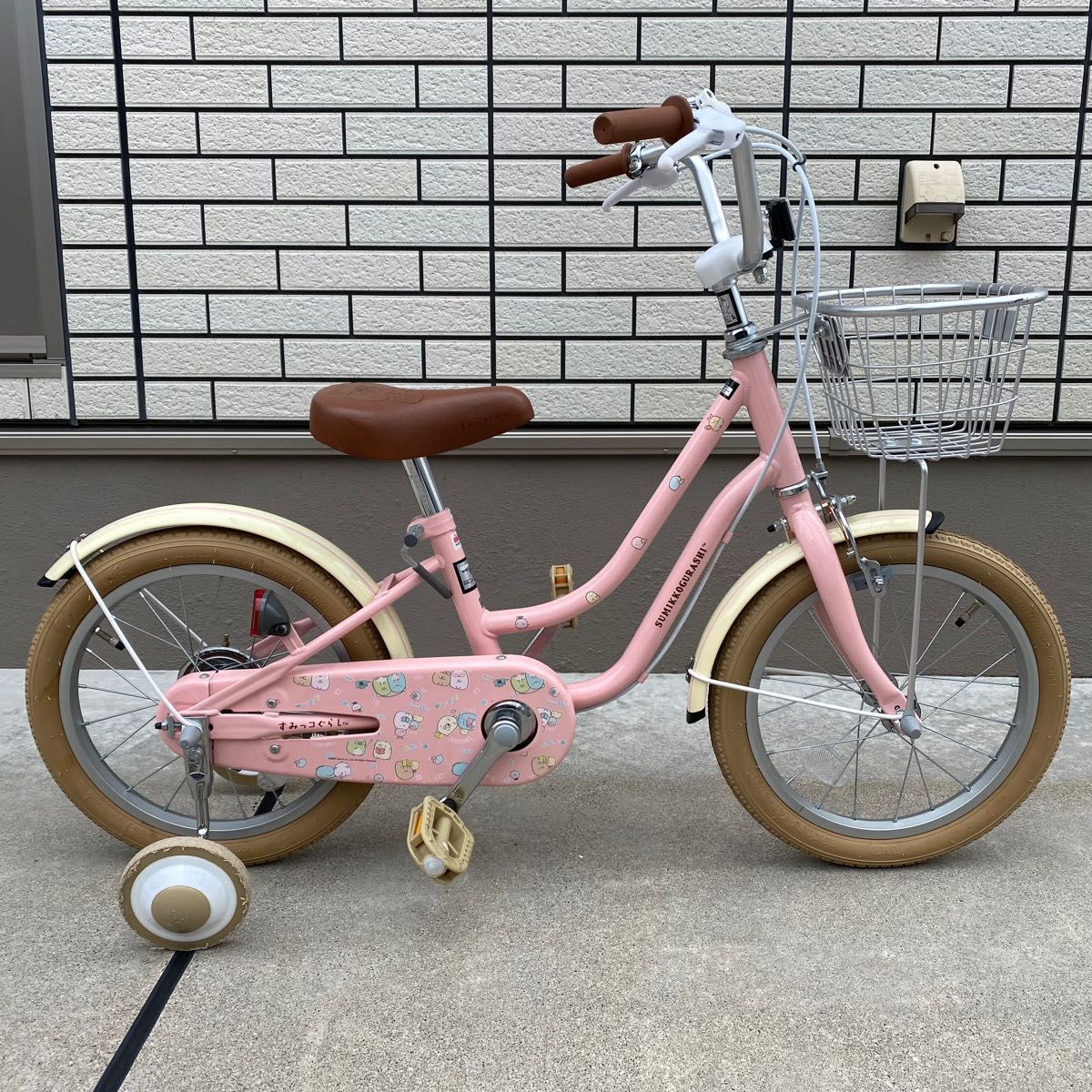 子供用自転車 すみっコぐらし(ピンク)16インチ 補助輪あり 女の子 キャラクター キッズ自転車
