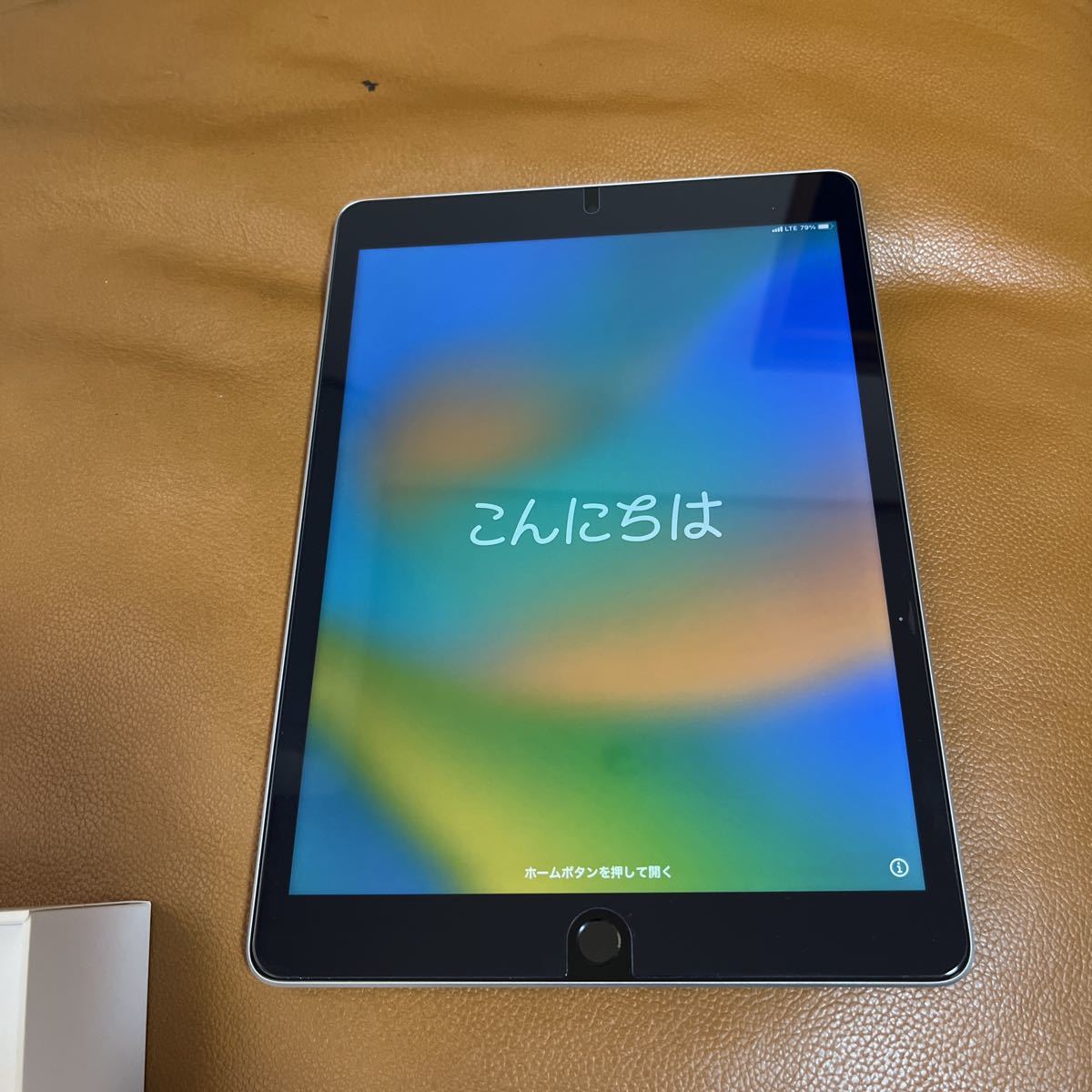 魅力的な魅力的なiPad Air A2123 第3世代 シルバー 64GB セルラー