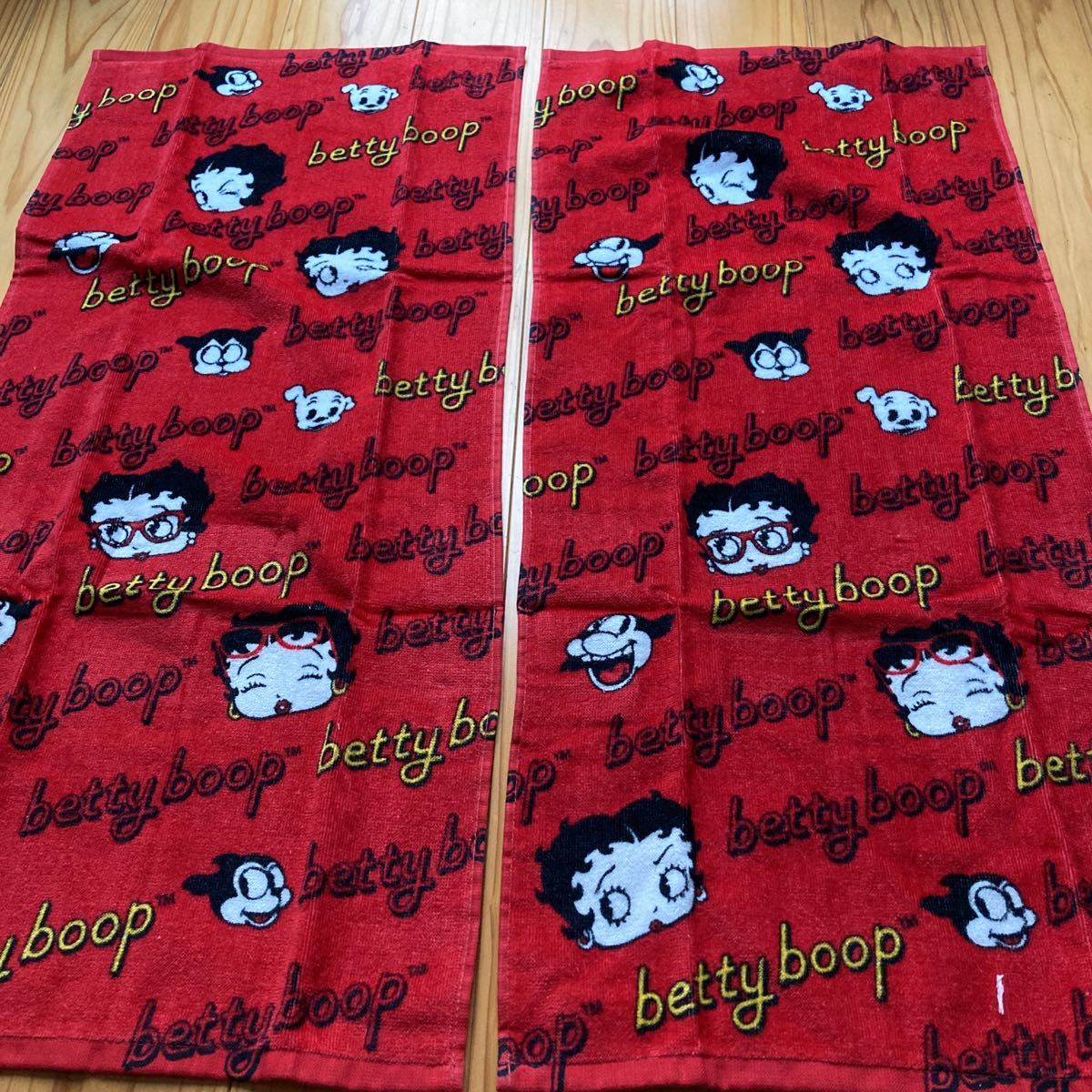 新品即決送料無料♪Betty Boop ベティちゃん　フェイスタオル2枚セット　34×75㎝　綿100％_画像1