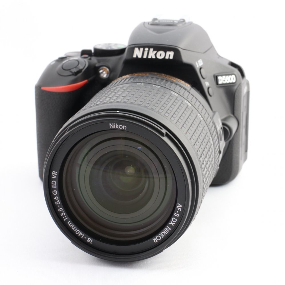 Nikon デジタル一眼レフカメラ D5600 18-140 VR レンズキット ブラック