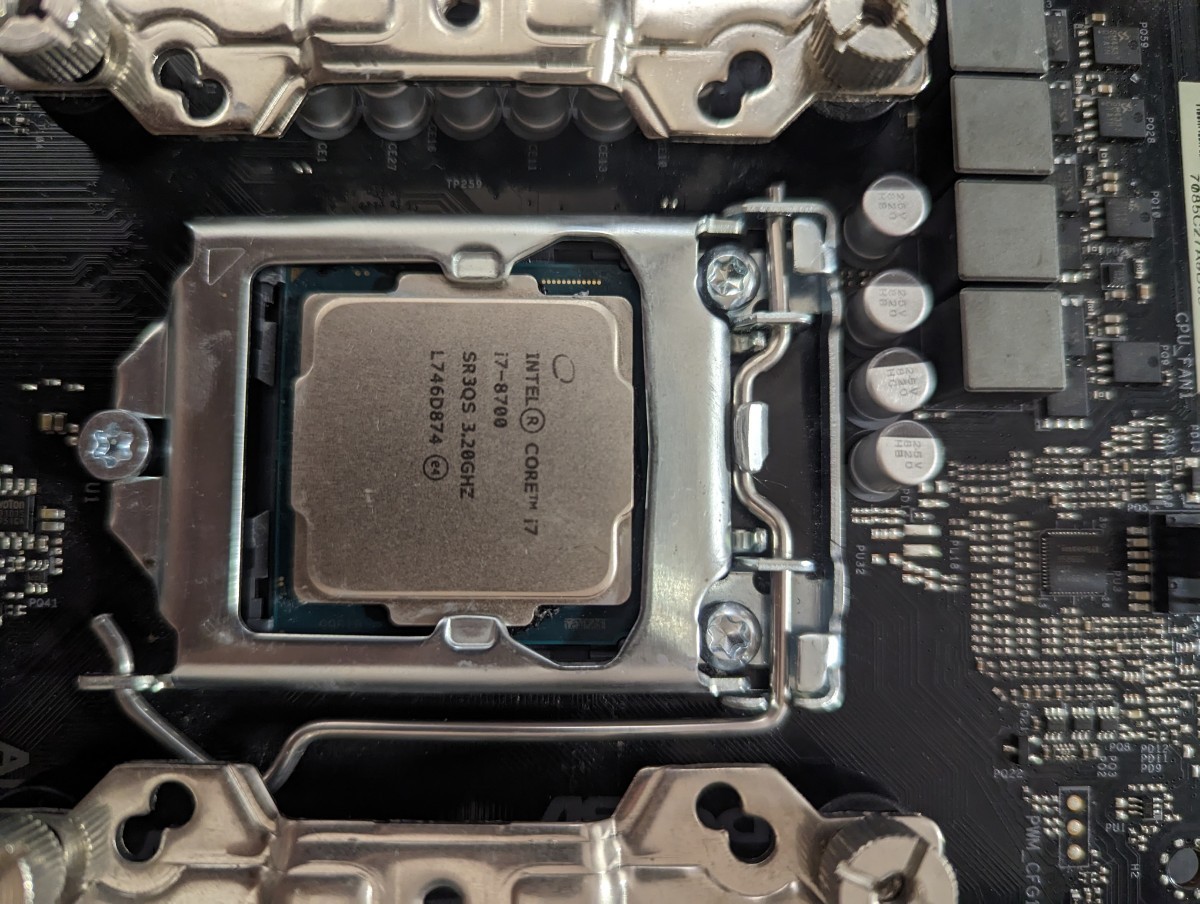 Intel Core I7 8700 32gb asrock h370m pcパーツ | normanhubbard.com