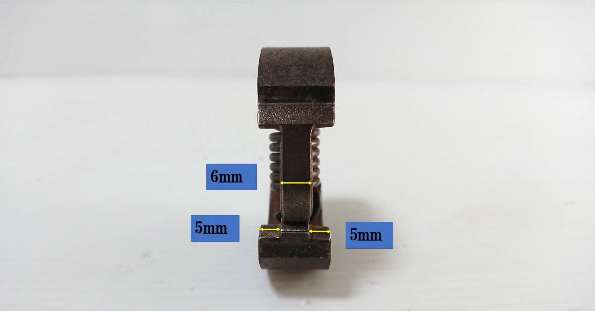 メーカー、機種品番不明　草払い機　エンジンTG28　クラッチシュー　クラッチ 修理部品　 パーツ部品 　 手持ちの草払い機の確認　 NO、12_画像7