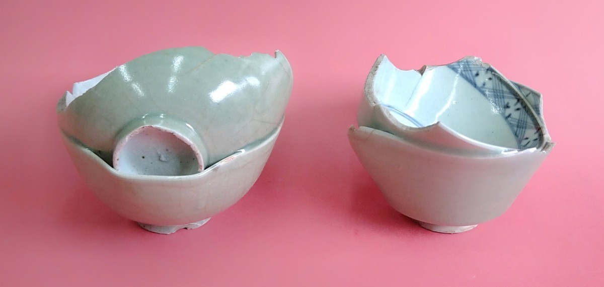 ☆値下げ☆ ＵＫ-６３ 古伊万里 陶片 青磁染付 茶碗 くっつき 発掘品 