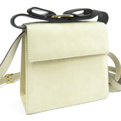 64924☆1円スタート☆Salvatore Ferragamo フェラガモ 中極美品 ヴァラ