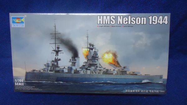 261 06717 660/C1 1/700 戦艦 ネルソン 1944 トランペッター 箱 261 06717 660/C1 1/700 戦艦 ネルソン 1944 トランペッター 箱