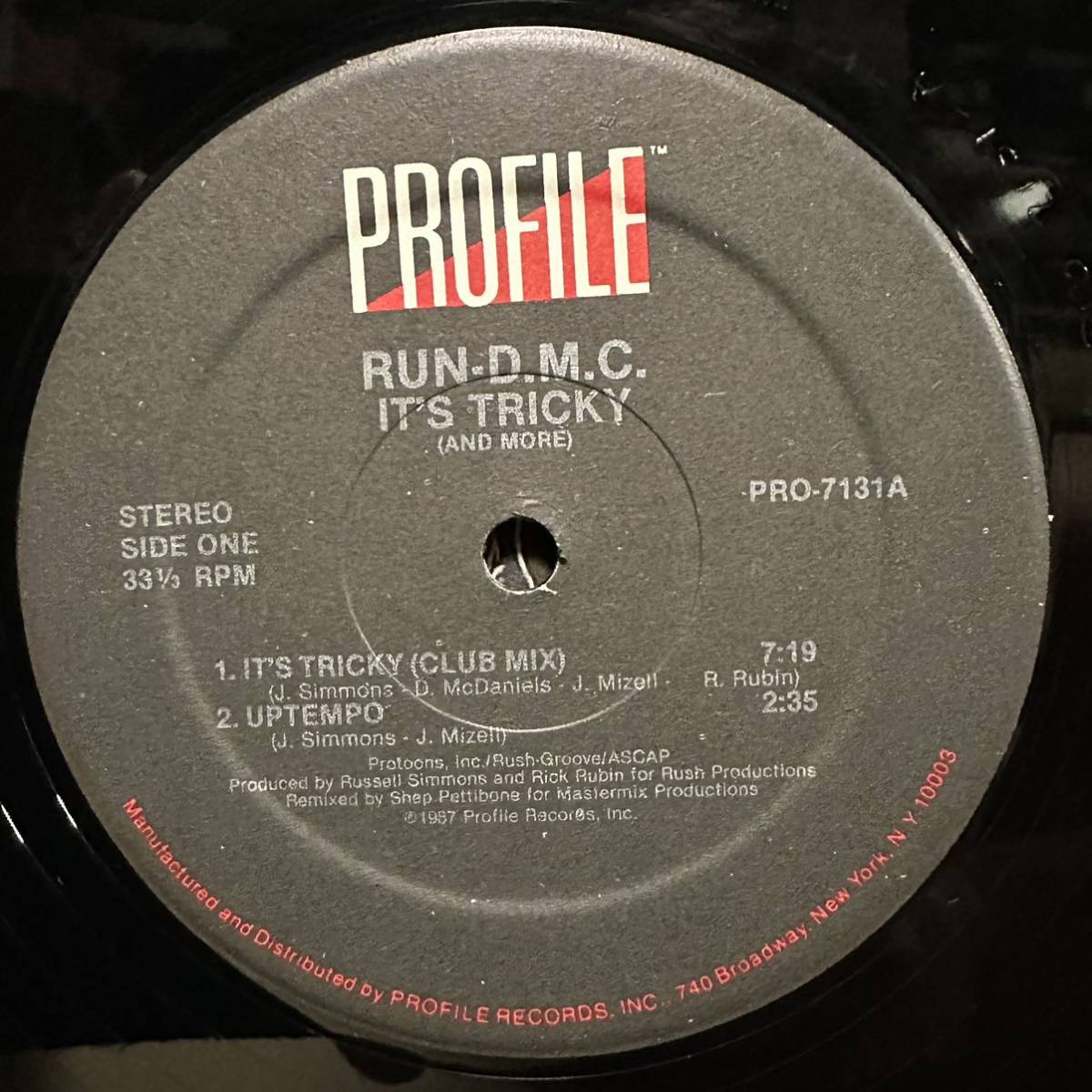 【12'】 RUN D.M.C. / IT'S TRICKY　※ ナック / マイ・シャローナ ネタ_画像3