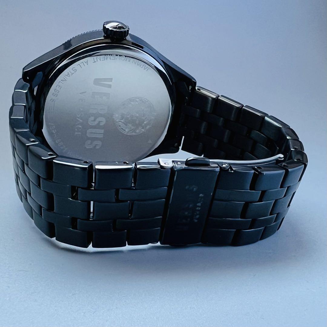 ヴェルサス ヴェルサーチ ベルサーチ メンズ 腕時計 新品 ブラック 黒 高級 45mm クォーツ 電池式 高級ブランド 専用ケース付属 かっこいい
