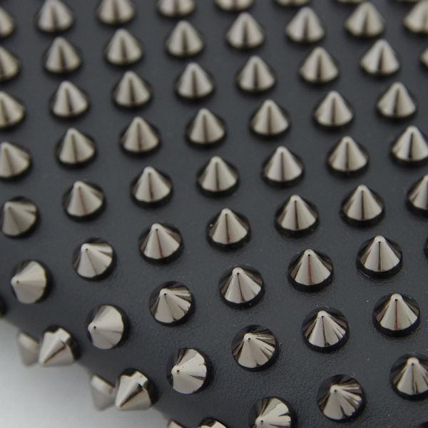 クリスチャンルブタン スパイク 長財布 black/gun metal