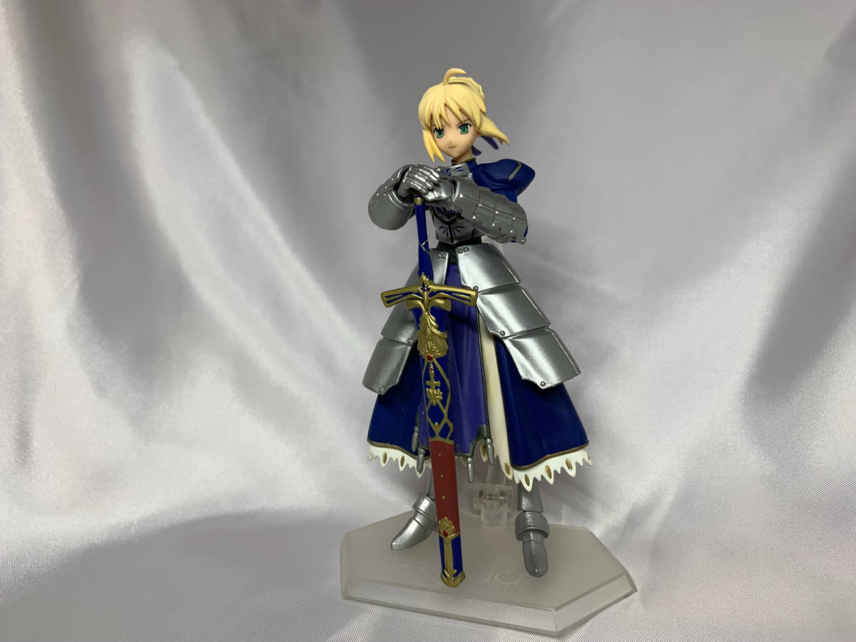 【美品】セイバー＆リリィ２体セット WAVE BEACH QUEENS セイバー・リリィ figma セイバー 甲冑ver Fate/stay night_画像7