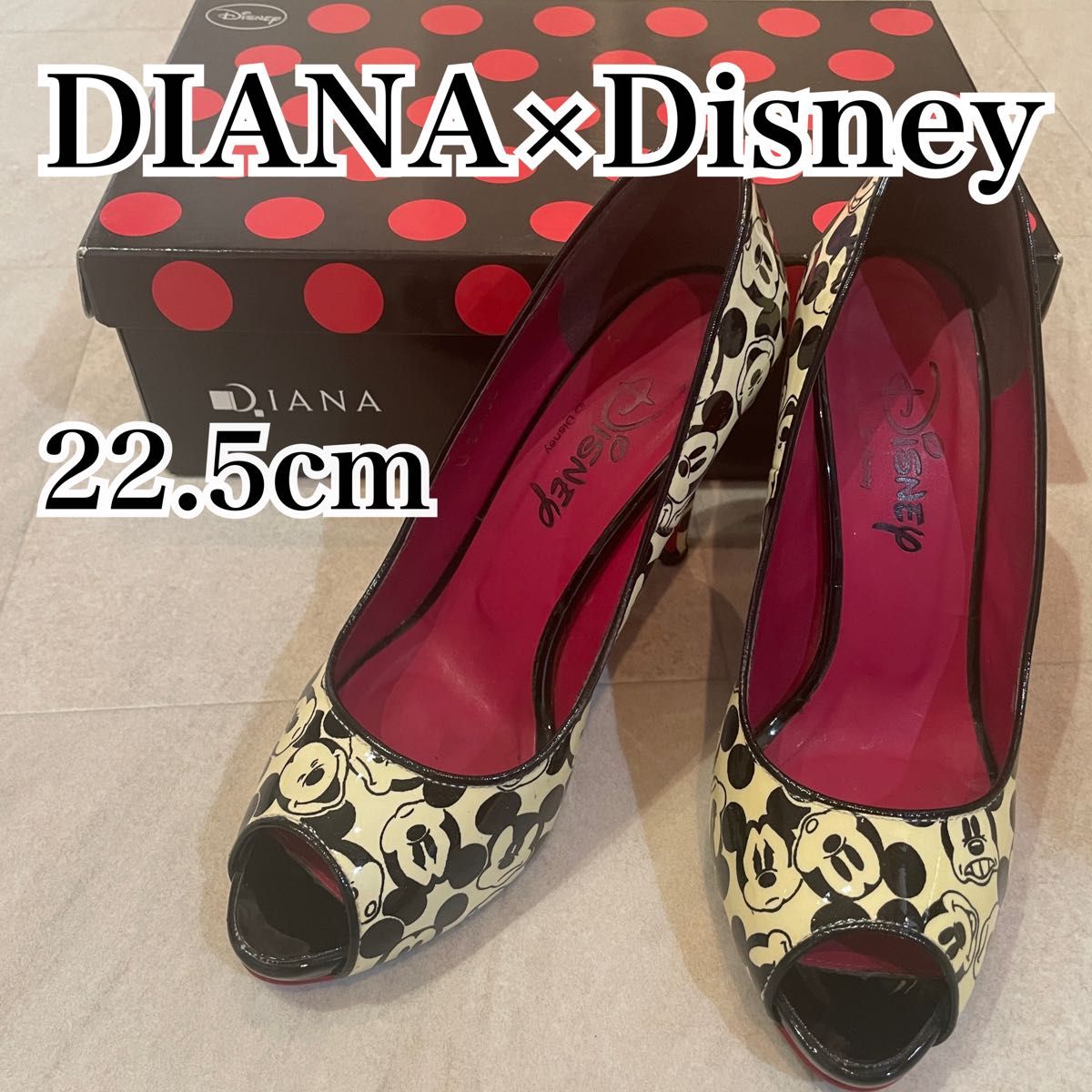 訳あり【DIANA】×Disney ミッキー コラボ モノグラム オープントゥ パンプス 22.5cm ヒール9cm エナメル 