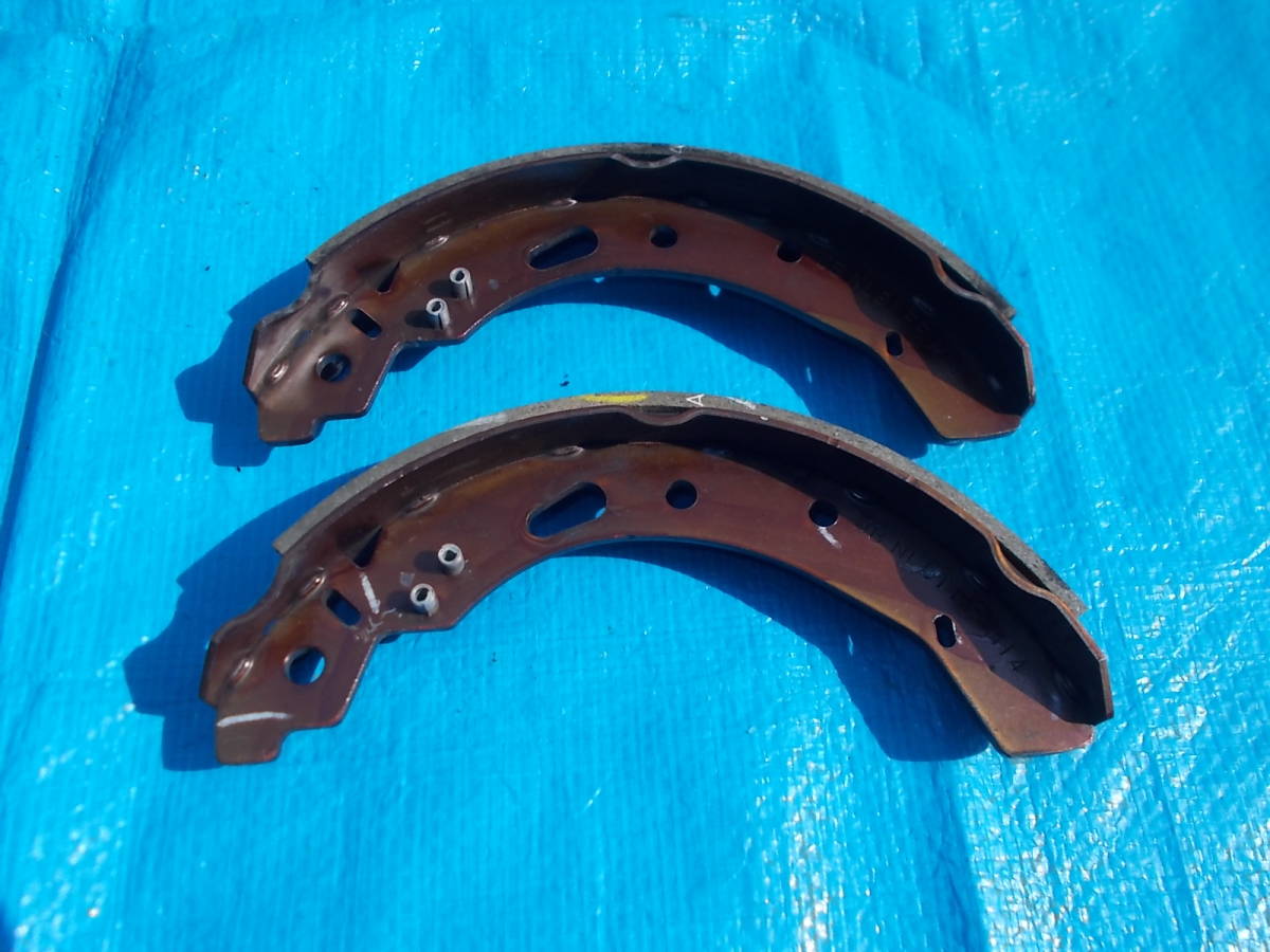  super-discount! remainder amount equipped! brake lining rear left right Mazda Demio DJ3AS DJ5AS DJ5FS DJLFS DJLAS other repair . diversion also please 