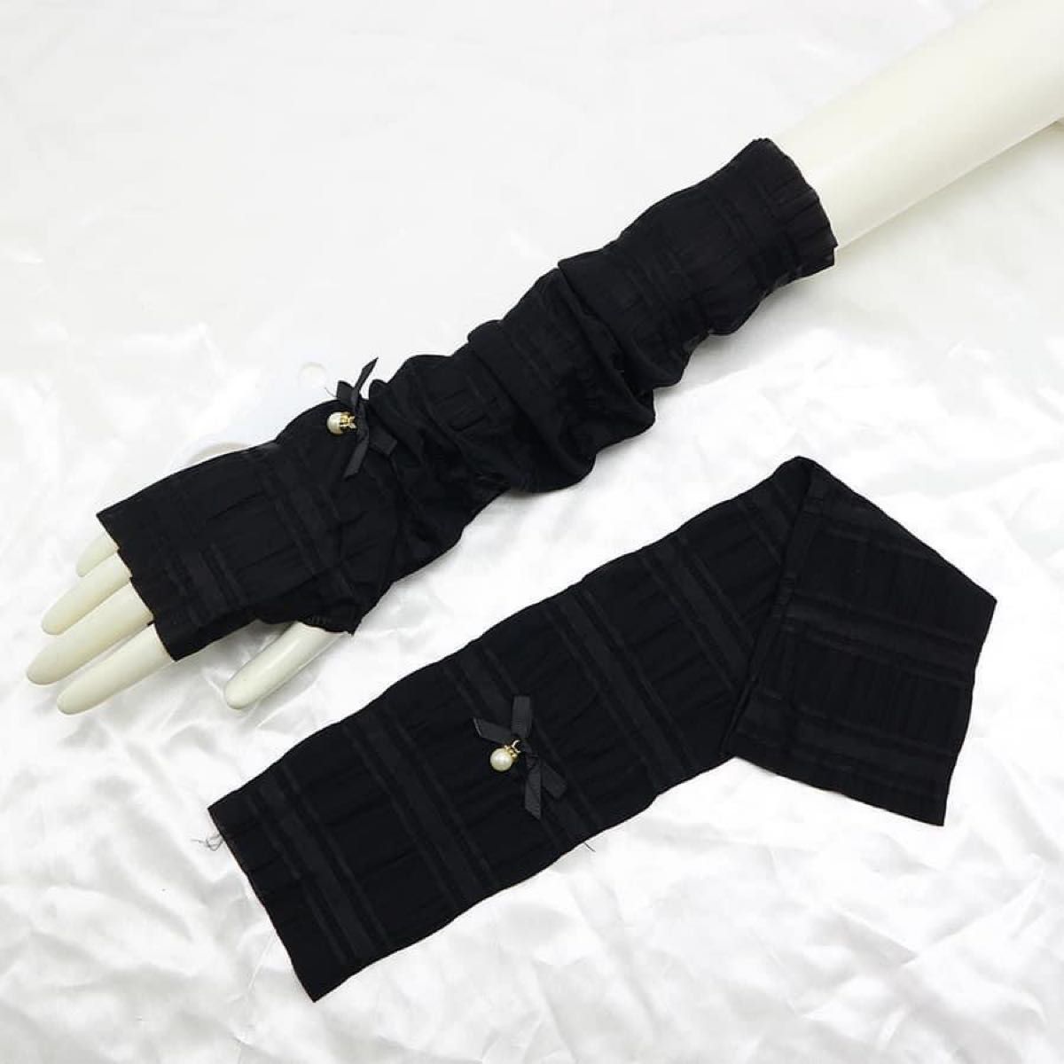 【大人気】オシャレ  アームカバー 日焼け対策 ロング リボン UV ブラック  手袋　レディース 
