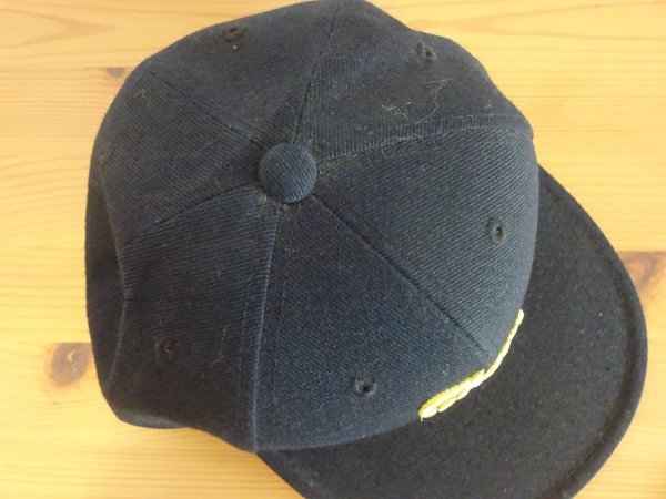 V ヒデトレーディング V 　黒色帽子　ベースボールキャップ　キッズ帽子・ボーイズ　サイズ〜５７cm　キャップ　帽子_画像8