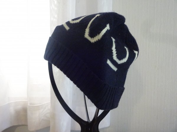 ◯u u◯キッズ帽子　紺色帽子　ニット帽　サイズ５６cm〜５８cm　UNIQLO　ユニクロ　キャップ　帽子　ヒートテック_画像3