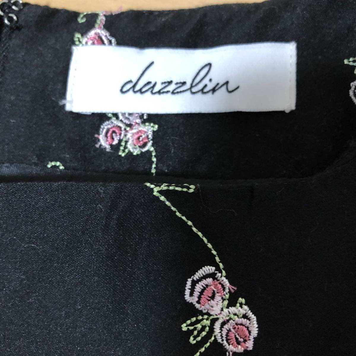 dazzlin ダズリン　花柄　ワンピース　刺繍　ひざ丈　七分袖　S ブラック