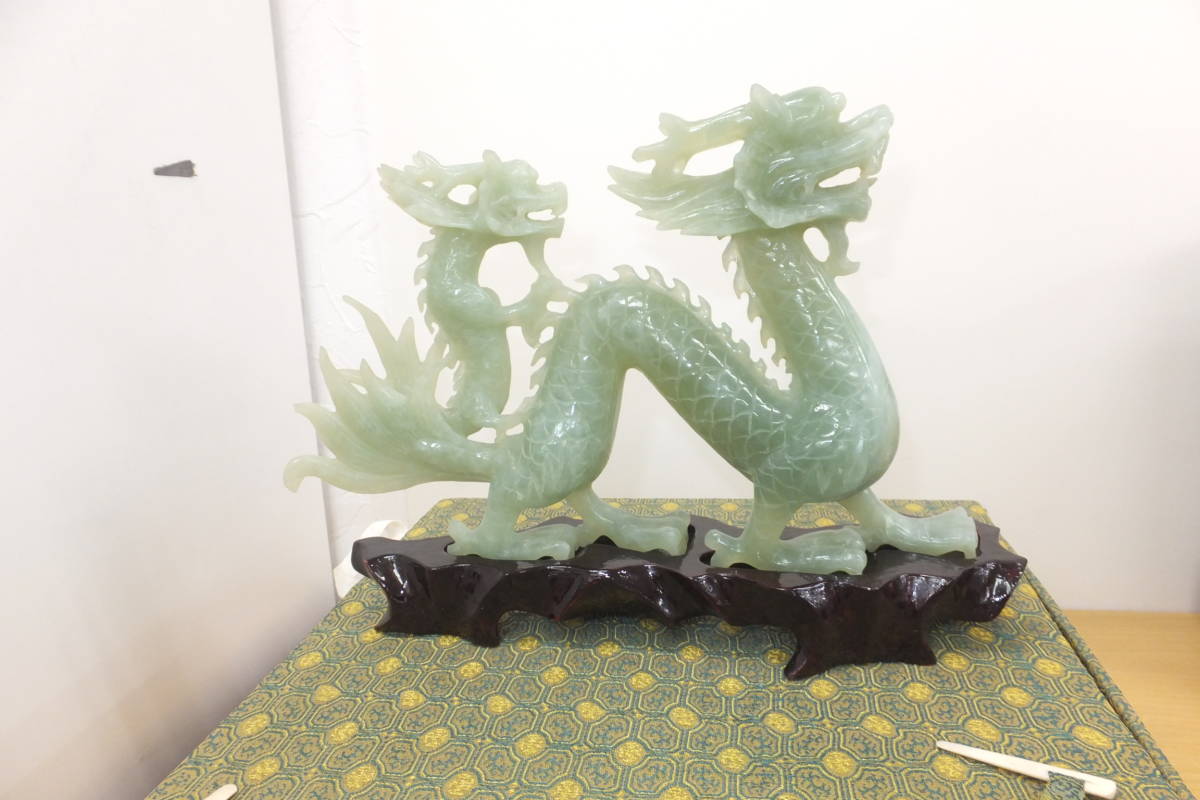 41949-100　極美　中国美術 緑玉 翡翠　価値不明　翡翠　dragon　龍　竜　送料100size_画像1