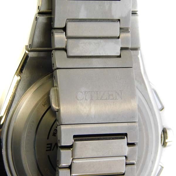 シチズン CITIZEN SATELLITE-WAVE F100 エコ・ドライブ 40タイムゾーン