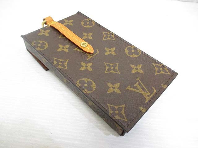 ルイヴィトン LOUIS VUITTON 美品 モノグラム ボックス フォンケース スマホケース M68523 携帯ケース ポーチ 小物入れ_画像2