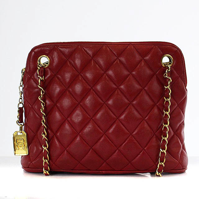 シャネル CHANEL ヴィンテージ チェーンショルダーバッグ マトラッセ
