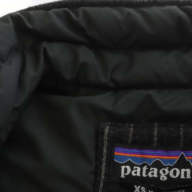 パタゴニア Patagonia AGAIN VESTダウンベスト ストライプ ニット ジップアップ XS チャコール FA12QUILT /HK ■OS メンズ